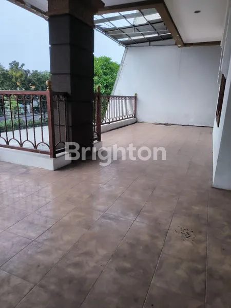 image RUNGKUT MAPAN  RUMAH USAHA LT282 (8)