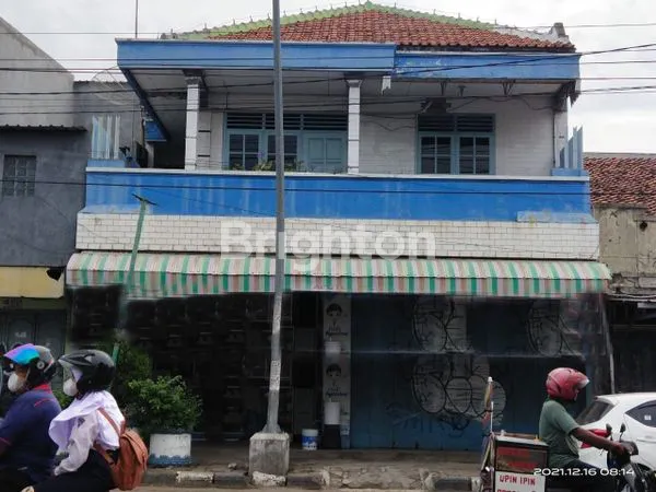 JUAL RUMAH PINGGIR JALAN