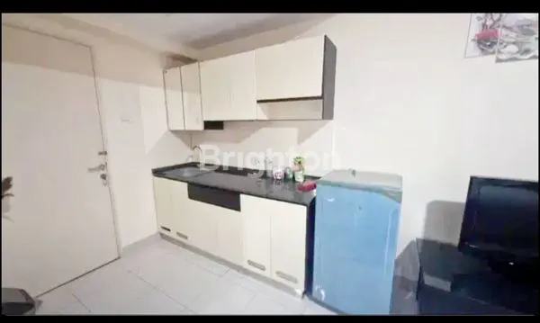 image APARTEMEN BERKELEY UC (2)