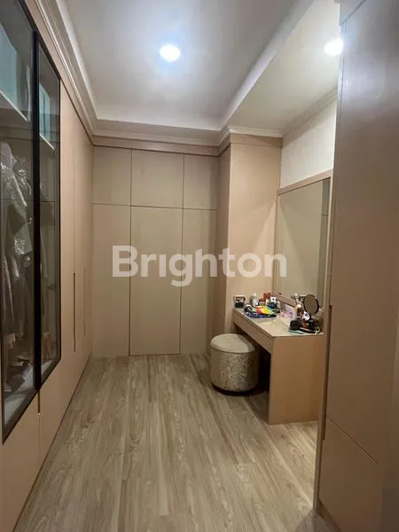 image BEST PRICE!! RUMAH PIK LAYAR PERMAI FULL RENOV (7)