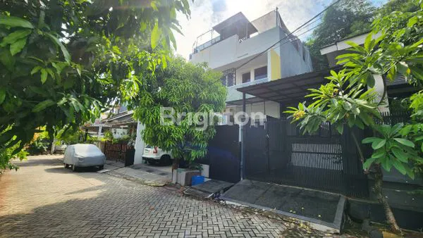 image RUMAH CANTIK DAN MEWAH  (5)