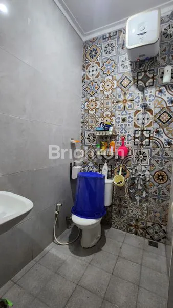 image RUMAH SEMI FURNISH 2KT DI MANUKAN SURABAYA - SIAP HUNI & TERAWAT (5)