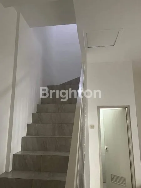 image RUMAH DI KUTISARI SURABAYA (4)