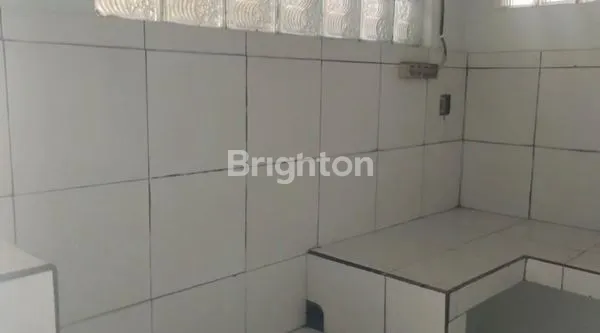 image RUKO STRATEGIS 3 LANTAI DI JL. PERUM DALUNG PERMAI, DEKAT PUSAT KOTA BADUNG (8)