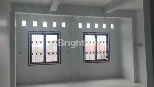 image RUKO STRATEGIS 3 LANTAI DI JL. PERUM DALUNG PERMAI, DEKAT PUSAT KOTA BADUNG (4)