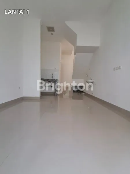 image MURAH !! RUMAH BARU SUNTER  2 KT SHM HADAP TIMUR BISA NEGO (1)