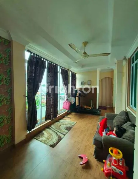 image RUMAH DIJUAL DI PASIR PUTIH BATAM CENTER. RUMAH 2 LT (6)