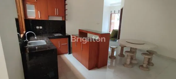 image RUMAH FULLY-FURNISHED SIAP HUNI DI JL. BUNGA-BUNGA, LOWOKWARU MALANG (4)