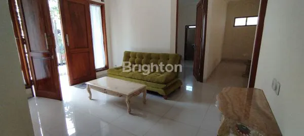 image RUMAH FULLY-FURNISHED SIAP HUNI DI JL. BUNGA-BUNGA, LOWOKWARU MALANG (5)