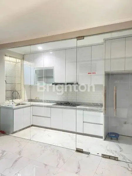 image RUMAH DI GADING SERPONG MONACO VILLAGE (3)