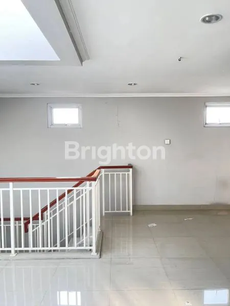 image RUMAH DI GADING SERPONG MONACO VILLAGE (8)