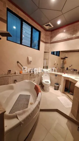 image RUMAH MEWAH LT 517M² DI MAKASSAR STRATEGIS (8)