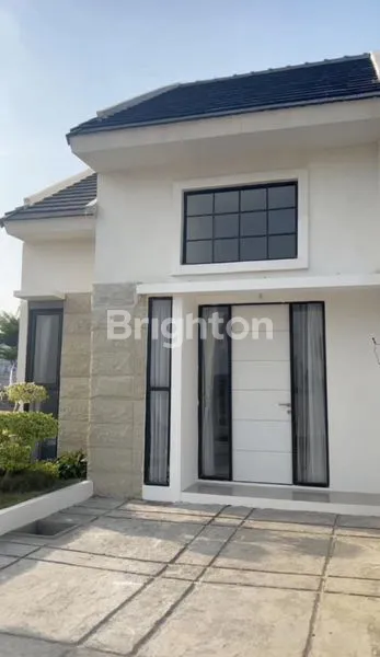 image RUMAH 300JTAN GOLDEN EAST MENGANTI GRESIK (1)