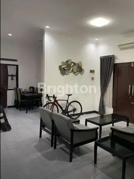 image RUMAH HOOK TERAWAT FURNISHED WIKA STRATEGIS DEKAT RUMAH SAKIT (2)