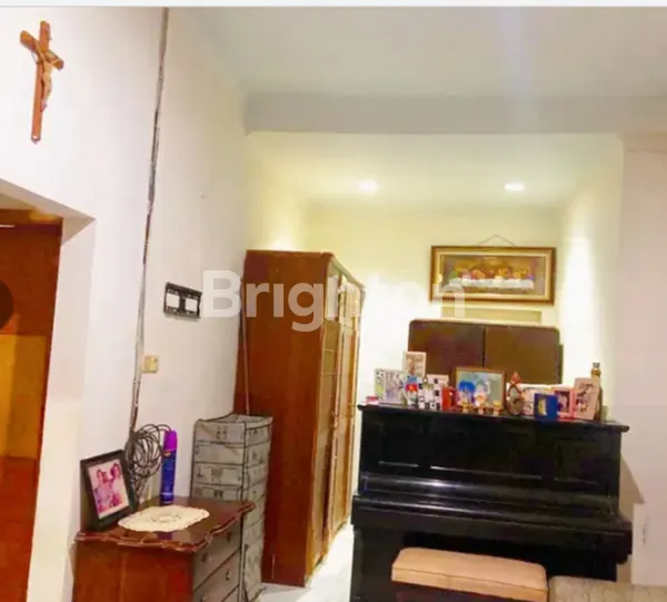 image RUMAH SIAP HUNI JL IKAN2 RAWAMANGUN DEKAT MALL ARION STRATEGIS EKONOMIS JUAL SEGERA (3)