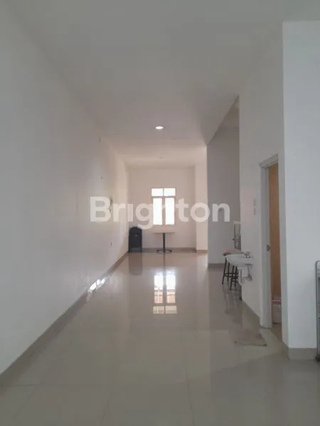 image RUMAH SIAP HUNI KUTISARI DEKAT UNIVERSITAS PETRA (2)