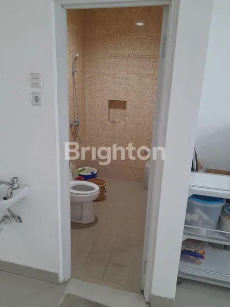 image RUMAH SIAP HUNI KUTISARI DEKAT UNIVERSITAS PETRA (7)