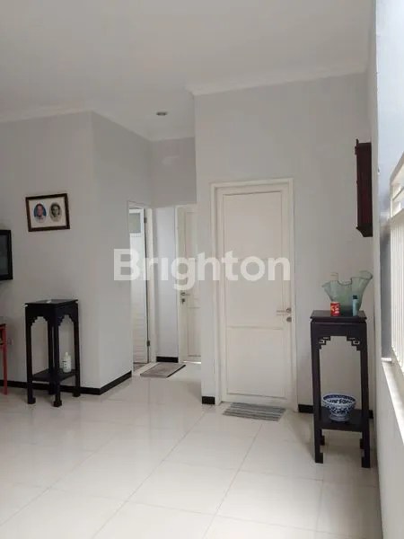 image RUMAH 2 LANTAI BANGUNAN BARU 5 TAHUN WESTERN VILLAGE SURABAYA (7)