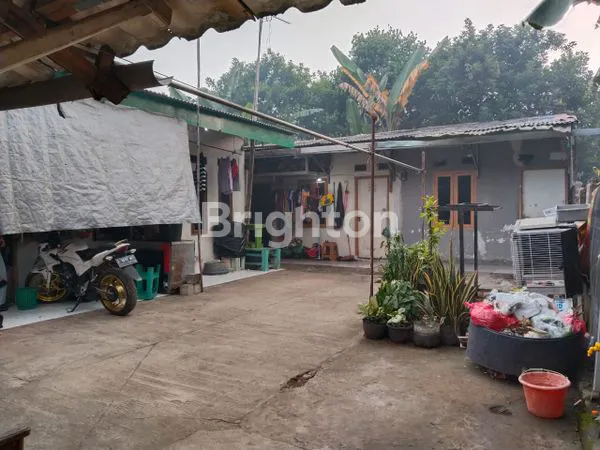 image RUMAH KONTRAKAN 8 PINTU GUNUNG PUTRI BOGOR (1)