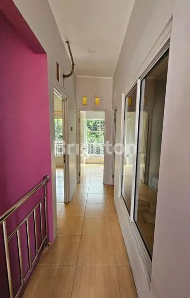 image HUNIAN KEREN DAN CANTIK DAERAH DEPOK (5)