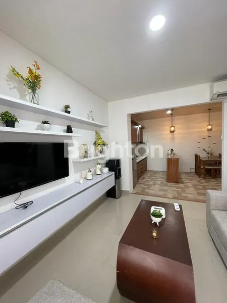 image RUMAH BARU FULL FURNISHED DI PERUM SAVASA, CIKARANG BEKASI - 2 LANTAI, 2+1 KAMAR TIDUR, DEKAT FASILITAS UMUM (2)