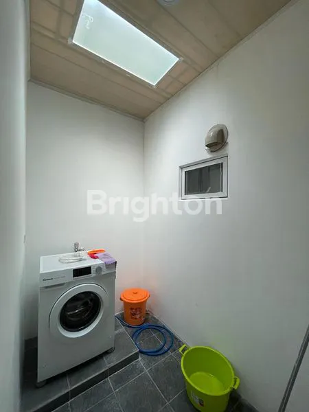 image RUMAH BARU FULL FURNISHED DI PERUM SAVASA, CIKARANG BEKASI - 2 LANTAI, 2+1 KAMAR TIDUR, DEKAT FASILITAS UMUM (4)