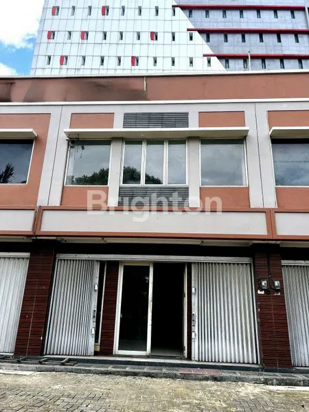 RUKO LUAS & SIAP USAHA – 3 MENIT KE TOL JORR, AEON, & STASIUN TANJUNG BARAT!