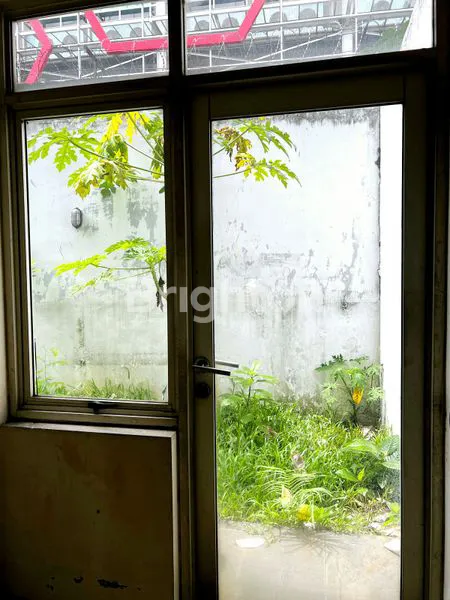 image RUKO LUAS & SIAP USAHA – 3 MENIT KE TOL JORR, AEON, & STASIUN TANJUNG BARAT! (3)