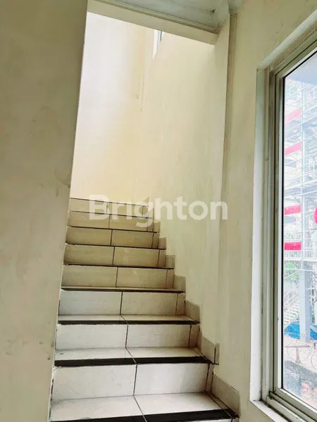 image RUKO LUAS & SIAP USAHA – 3 MENIT KE TOL JORR, AEON, & STASIUN TANJUNG BARAT! (5)