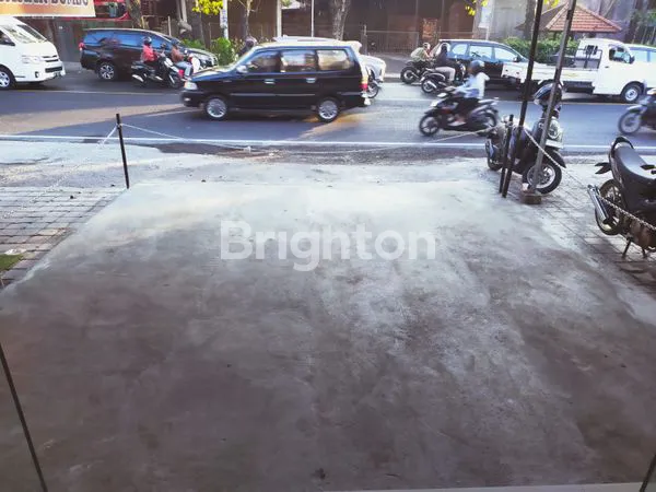 image DI JUAL RUKO 2 LANTAI COKROAMINOTO UBUNG KAJA (2)