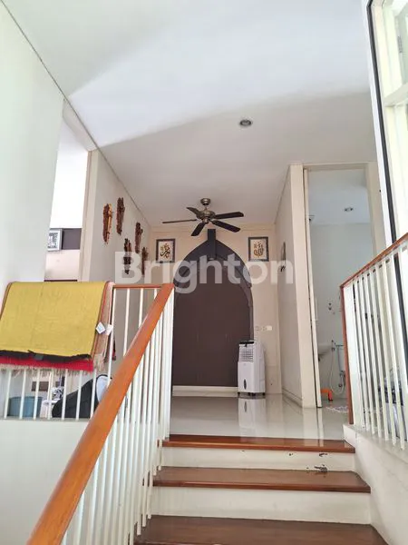 image RUMAH 2 LANTAI FURNISHED ,DI LINGKUNGAN NYAMAN ,  TERAWAT & SIAP HUNI CITRA GARDEN (4)