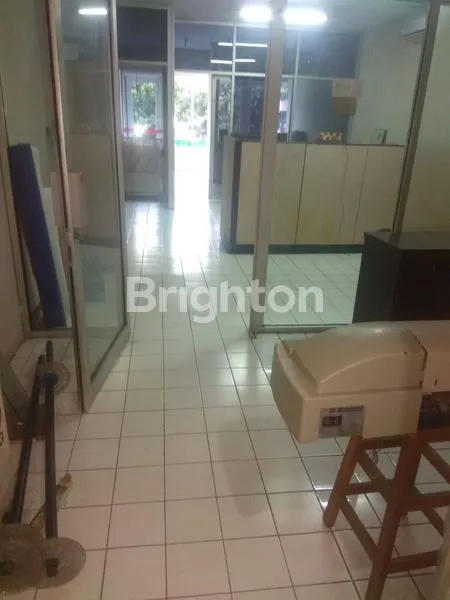 image RUKO STRATEGIS KELAPA GADING  2 1/4 LT (4)