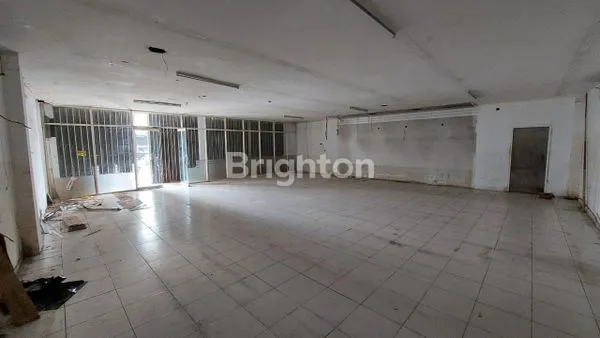 KIOS GANDENG RAWA BUAYA