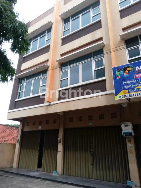 image RUKO DUA PINTU, TIGA LANTAI, AREA ILIR BARAT I, PALEMBANG (1)
