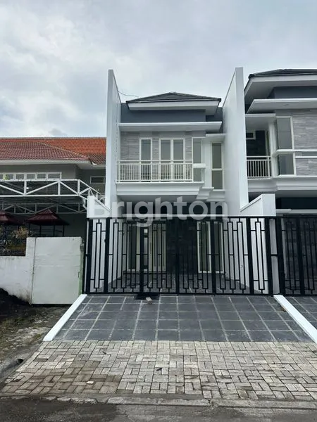 RUMAH BARU JEMURSARI 2 LANTAI