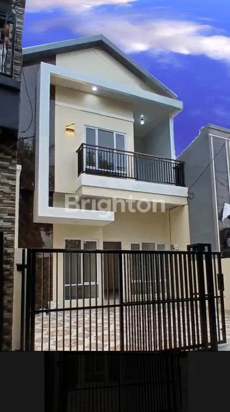 Gambar Property DIJUAL RUMAH 2 LANTAI DI GREEN SEVILLA