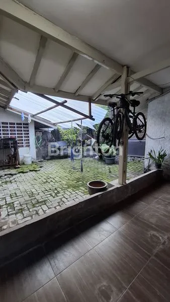 image RUMAH LUAS COCOK UNTUK USAHA DI DARMO PERMAI SELATAN (6)