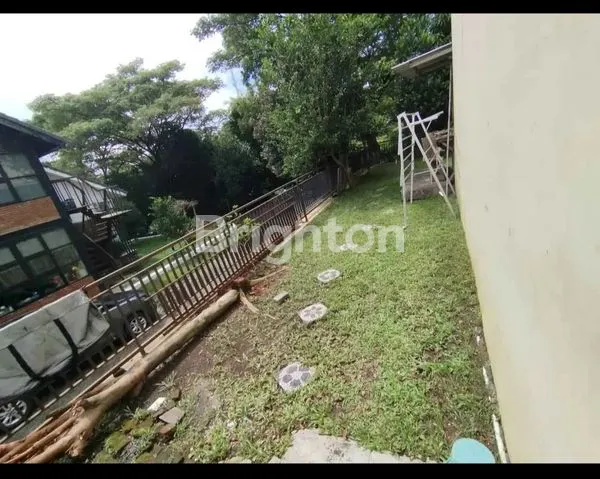 image RUMAH HOOK DI PANDANARAN HILL  (2)