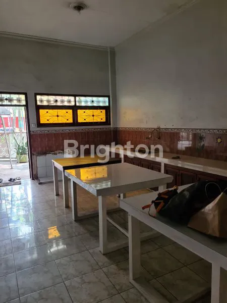 image RUMAH DESAIN ETNIK STRATEGIS 50M SAMPING LIVING PLAZA SAWOJAJAR KOTA MALANG (7)