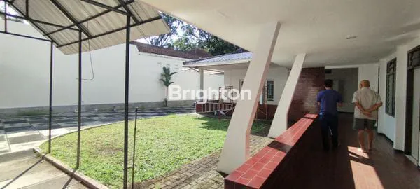 image RUMAH HERITAGE DI JANTUNG KOTA MALANG ±50 METER KE JL RAYA IJEN KOTA MALANG (4)