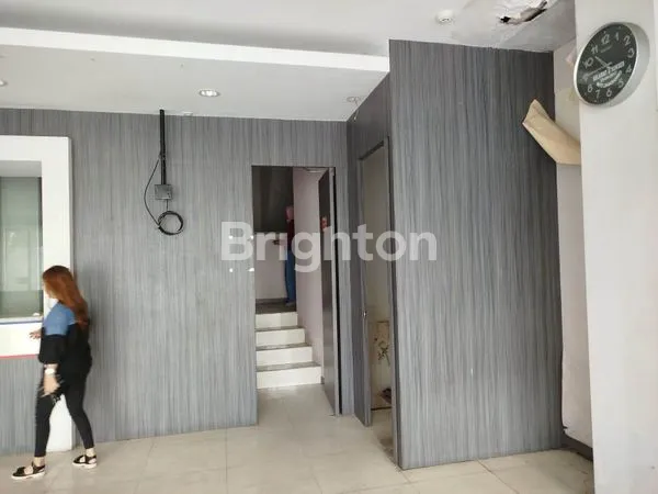 image RUKO KOMERSIAL JALAN UTAMA JEMBER (4)