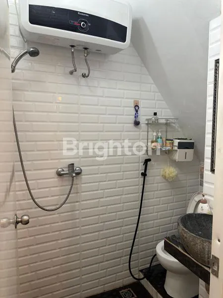 image RUMAH MEWAH 2 LANTAI + ROOFTOP VIEW SEMARANG DI CLUSTER CITRAGRAND - FULL FURNISHED SIAP HUNI! (4)