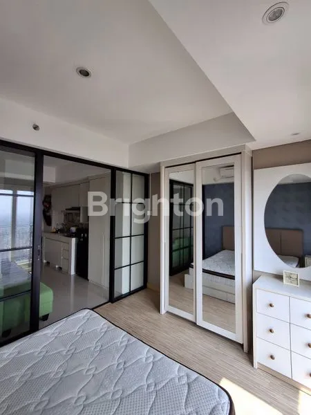image APARTEMEN MEWAH 1BR FULLY FURNISHED DI THE BREEZE BINTARO, LOKASI STRATEGIS DEKAT FASILITAS (3)