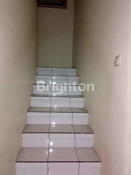 image RUMAH CANTIK SIAP HUNI LOKASI SRATEGIS (7)