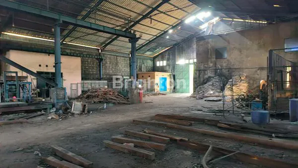 image *GUDANG BEKAS PABRIK DIJUAL JARAK 1 KM DARI JALAN RAYA SOLO-JOGJA AREA KLATEN* (6)