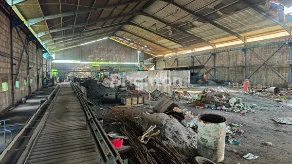 image *GUDANG BEKAS PABRIK DIJUAL JARAK 1 KM DARI JALAN RAYA SOLO-JOGJA AREA KLATEN* (8)