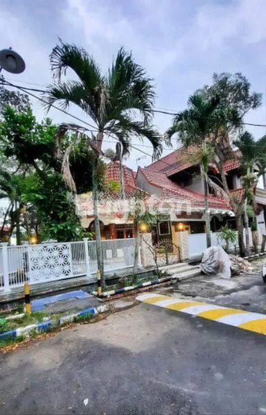 image RUMAH DESAIN ETNIK STRATEGIS 50M SAMPING LIVING PLAZA SAWOJAJAR KOTA MALANG (8)