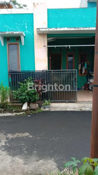 image RUMAH CANTIK 2 KT SIAP HUNI DI CISAUK, DEKAT STASIUN & TOL SERBARAJA (2)