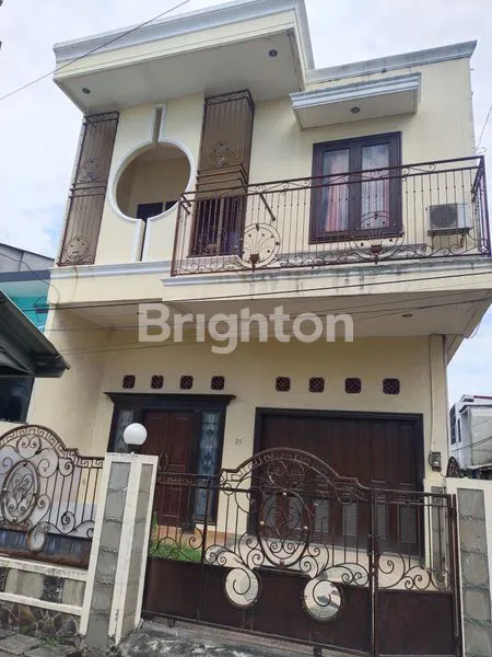 image RUMAH MEWAH 4 KT DI SEMARANG SELATAN, AKSES STRATEGIS HARGA TERJANGKAU (2)