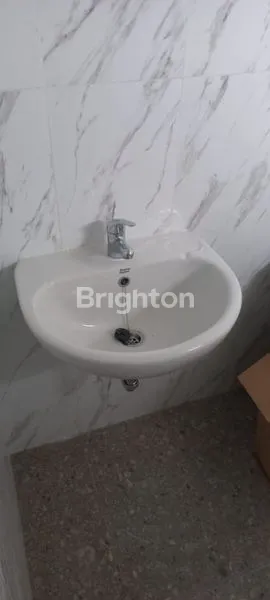 image RUKO STRATEGIS SIAP HUNI DI JANTUNG KOTA DEPOK (6)